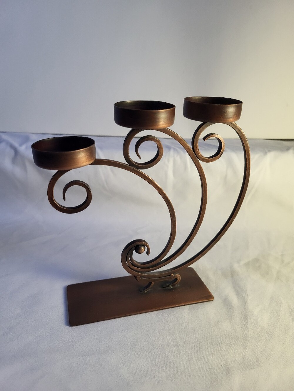 Gregorian Look Bronze Copper Toned Metal Tealight Candle Holder 3 Arm Candleabra